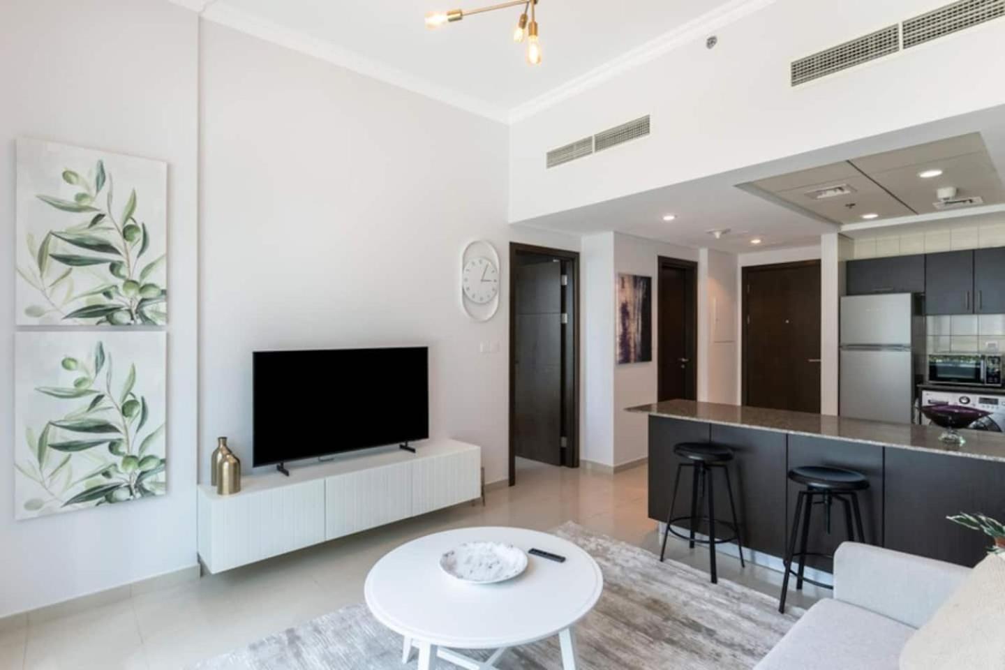 Luxurious 1 Bedroom Apartment In The Dubai Marina! Buitenkant foto