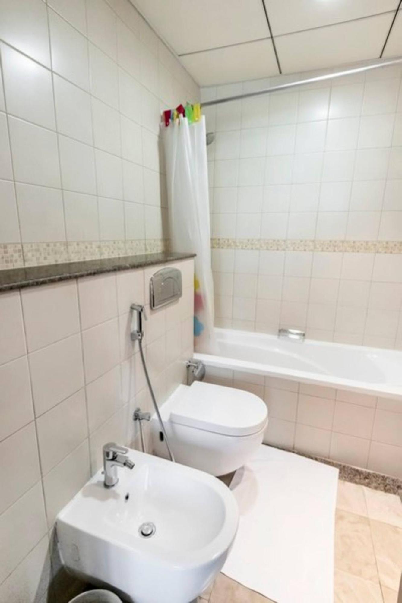 Luxurious 1 Bedroom Apartment In The Dubai Marina! Buitenkant foto